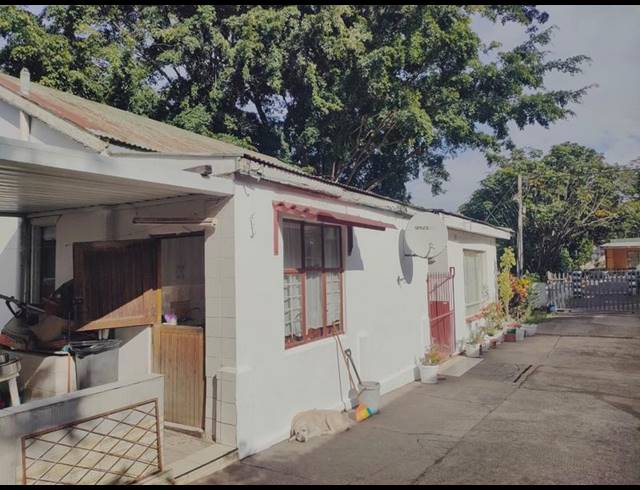 3 BEDROOM HOUSE FOR SALE IN MOUNT VERNON